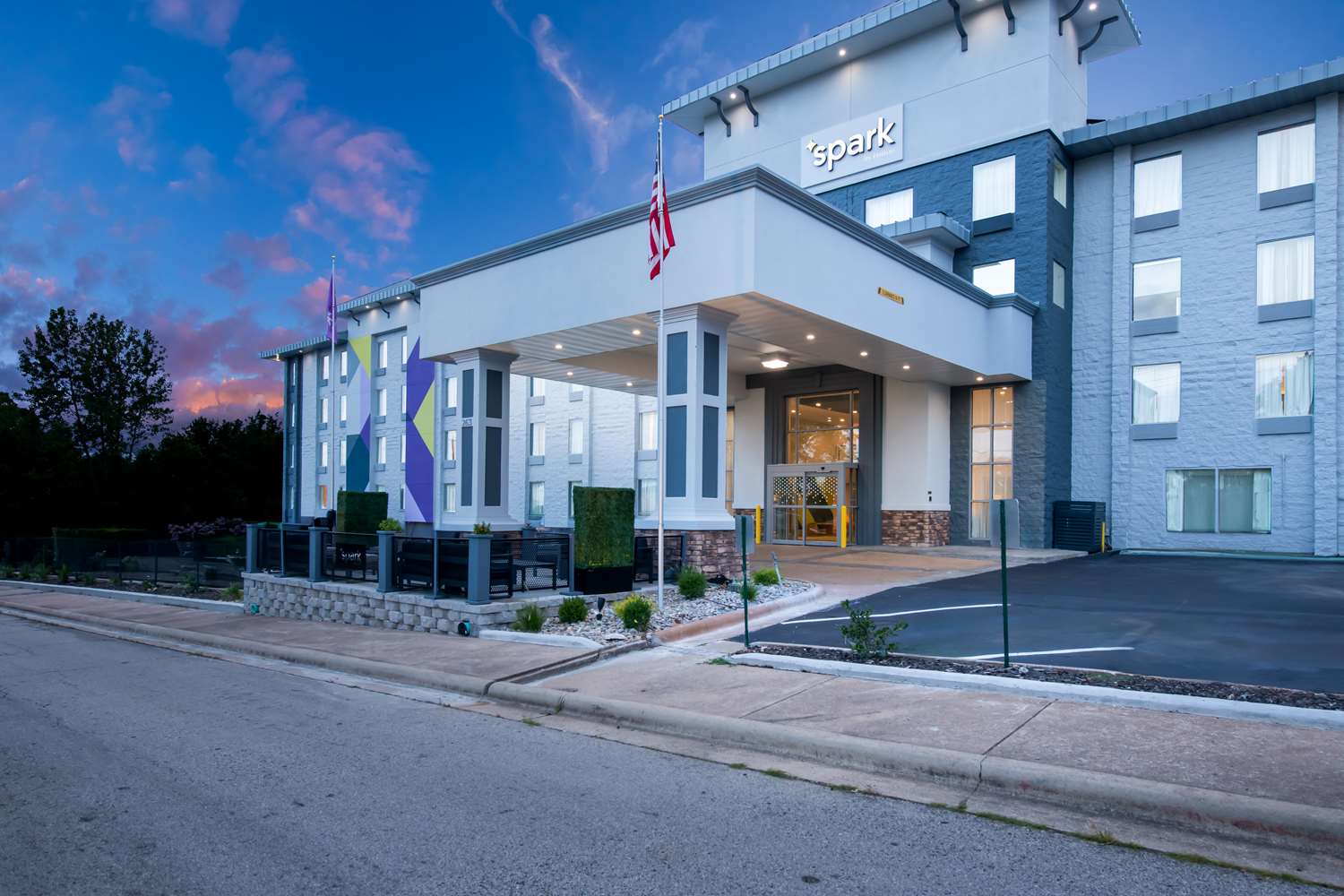 Spark by Hilton Branson Meadows 31/39