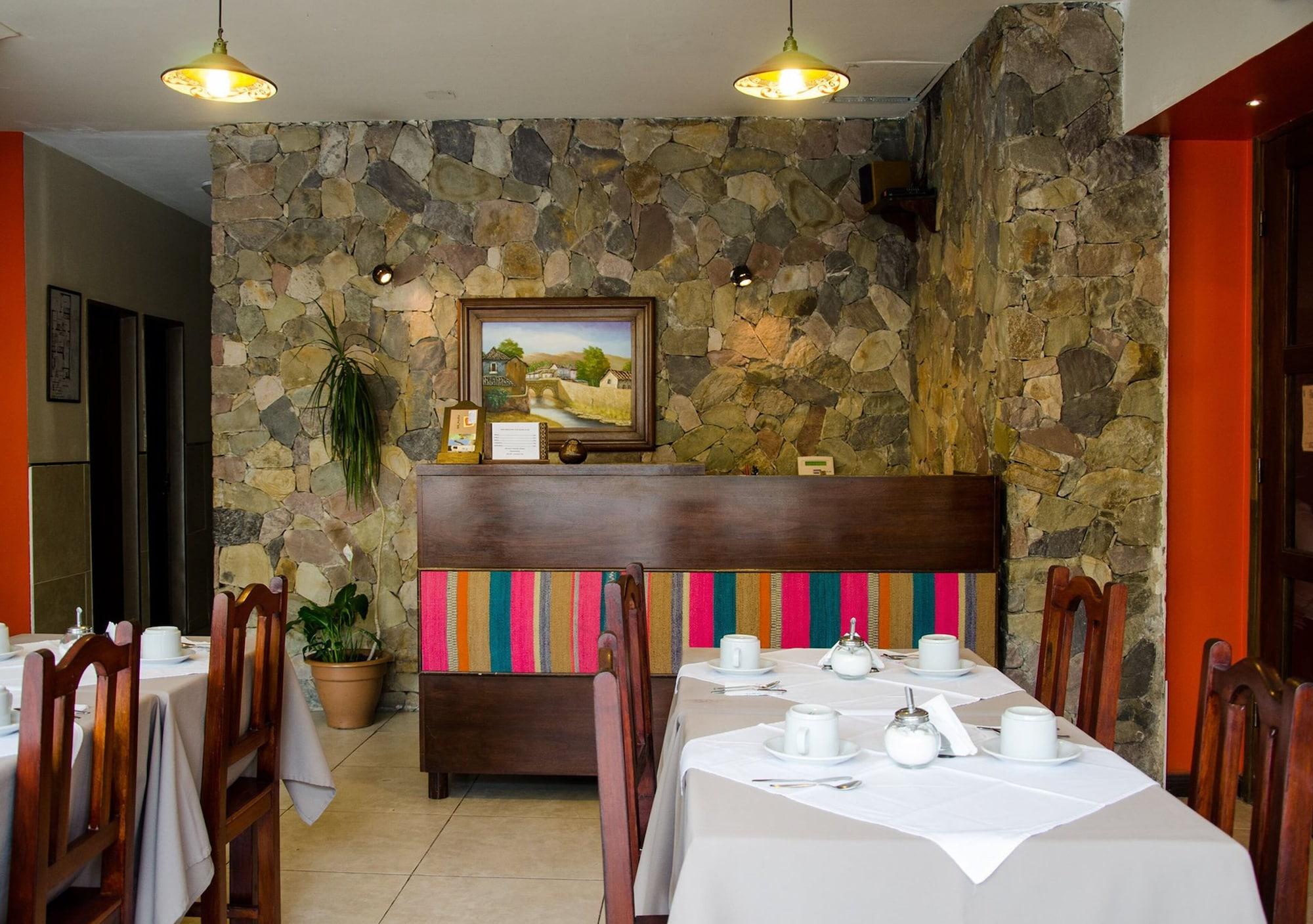 Hotel Munay Salta 20/20