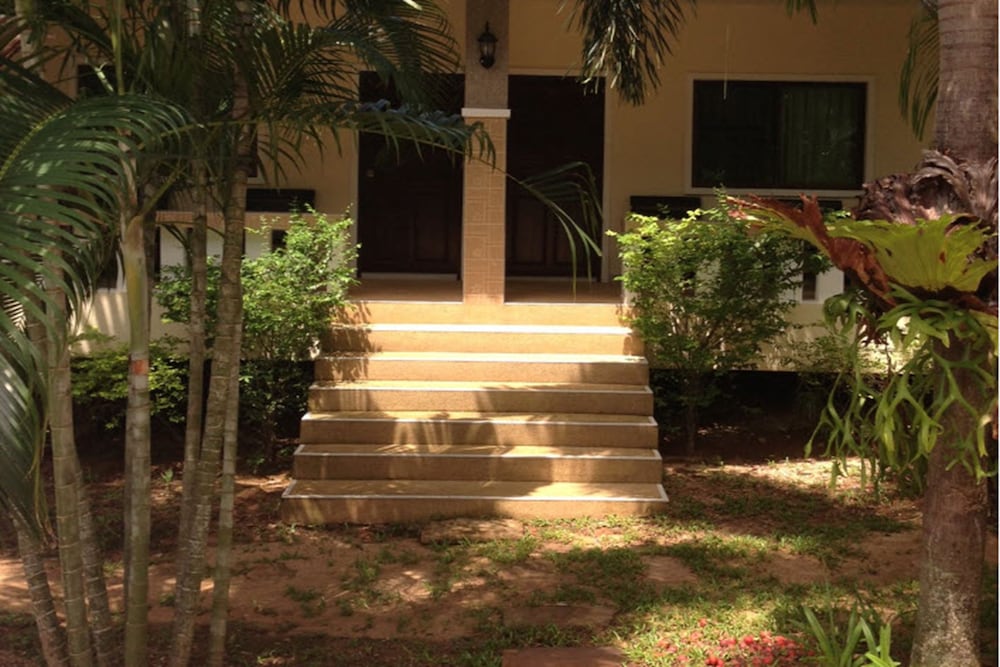 Naya Bungalow 21/65