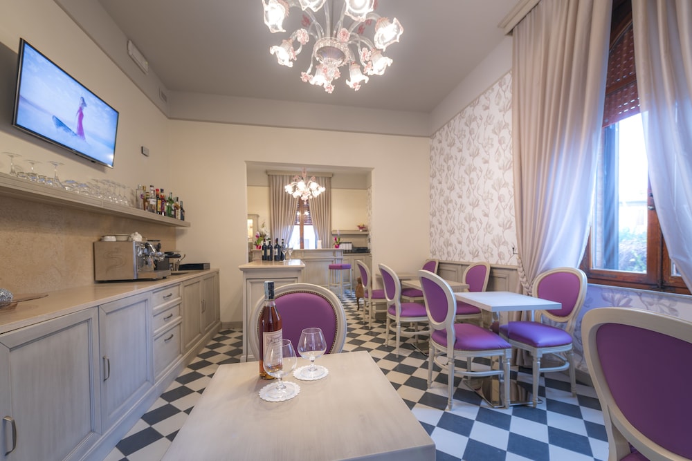 Hotel Villa Elda 46/65