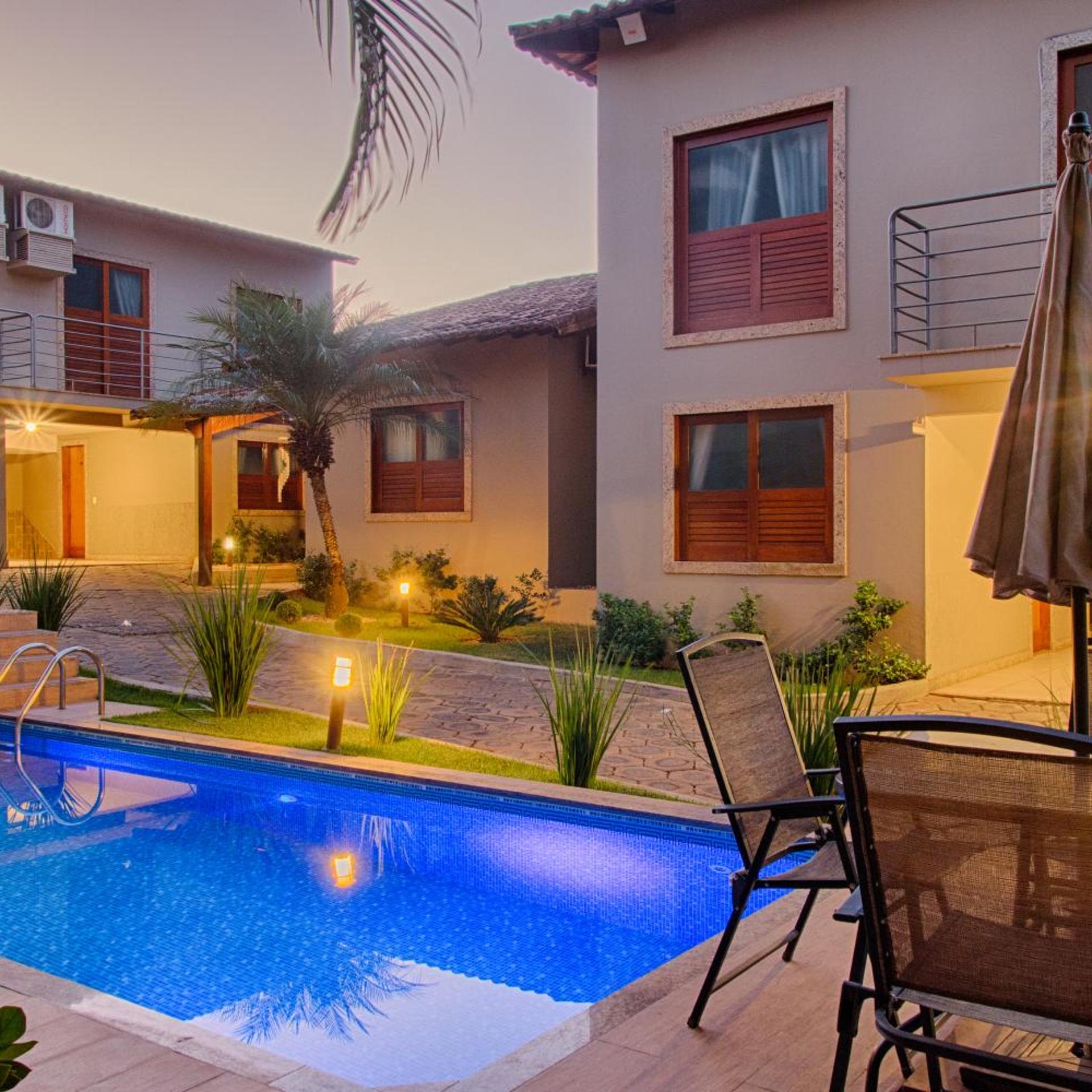 Hotel Vila Serrana 48/53