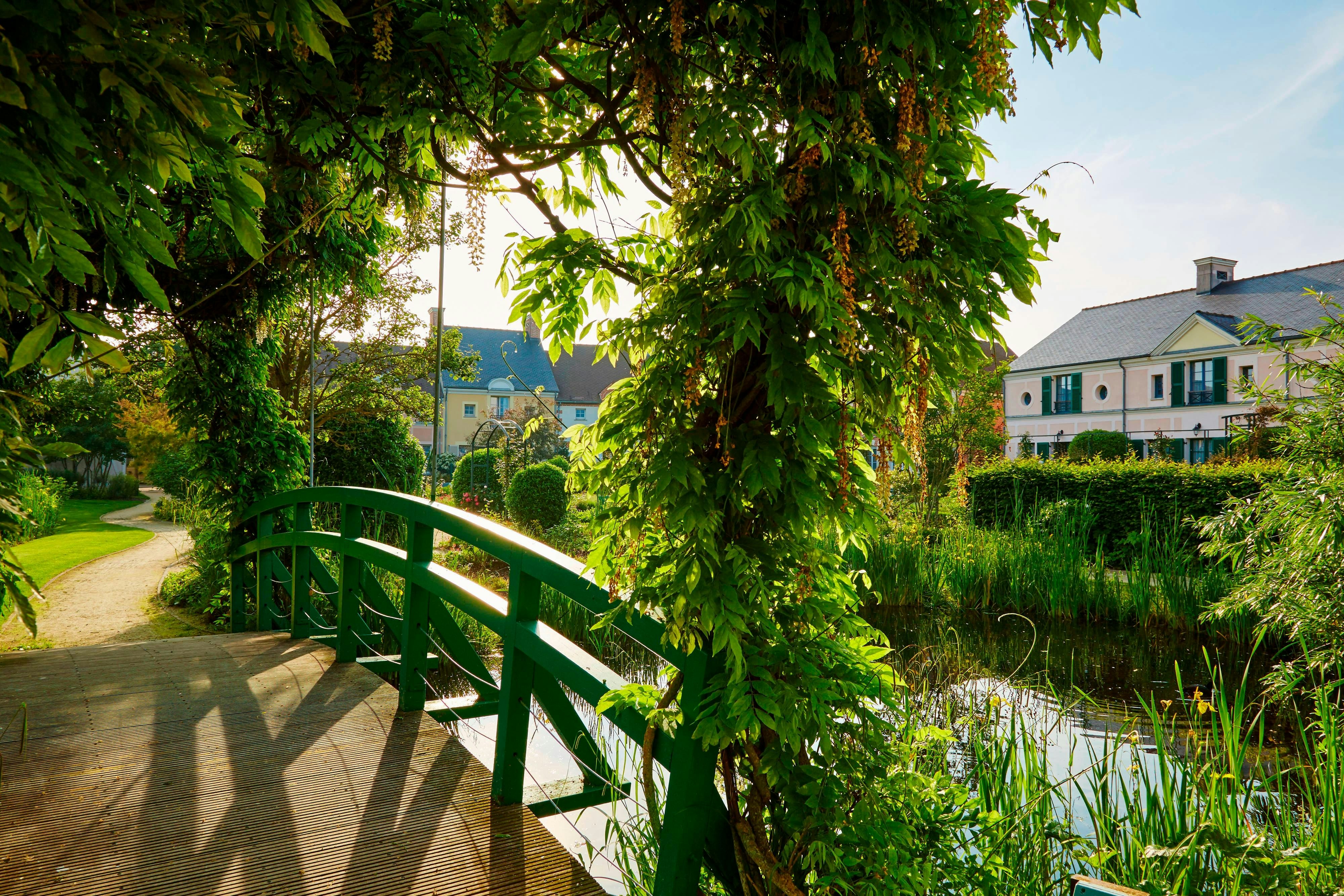 Marriott Village Lle de France 7/7