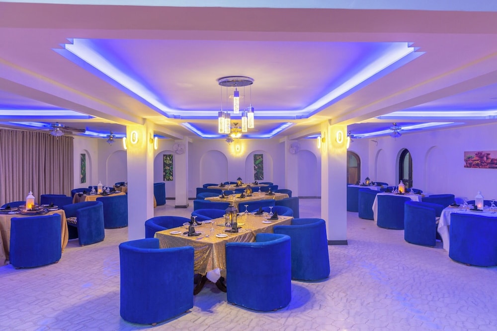 Hotel Sapphire 31/49