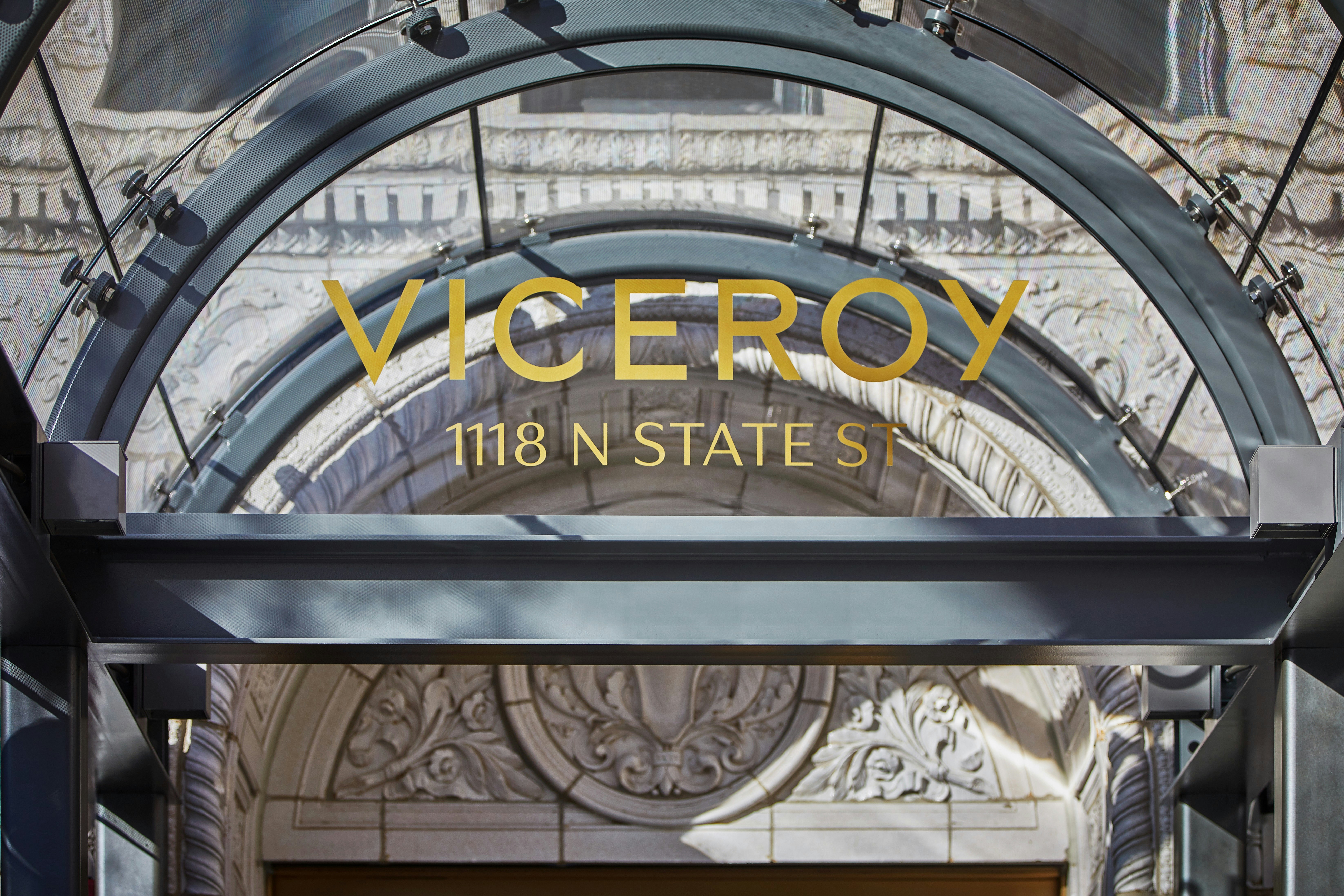 VICEROY CHICAGO 12/79