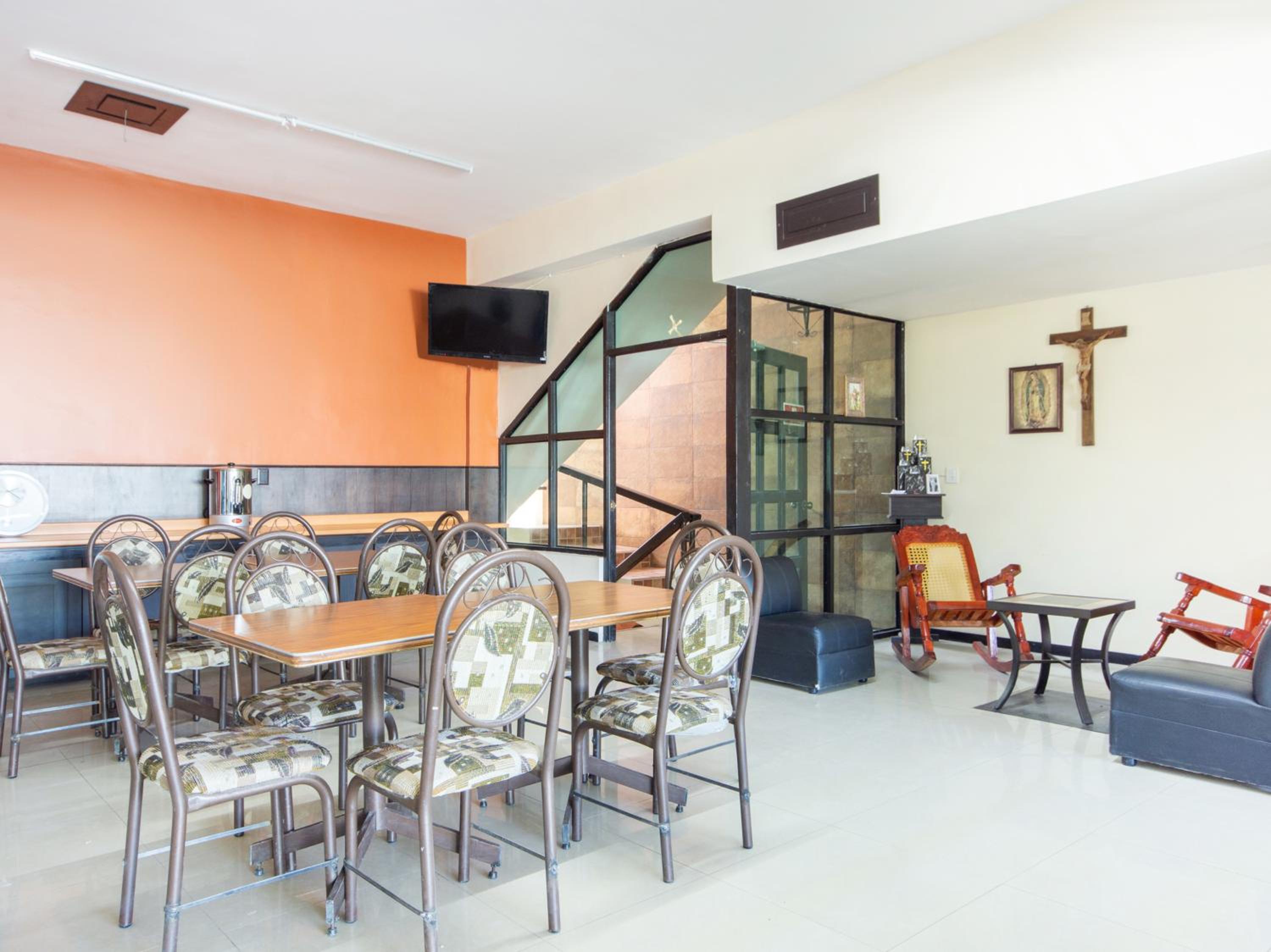 Hotel Catedral 27/50