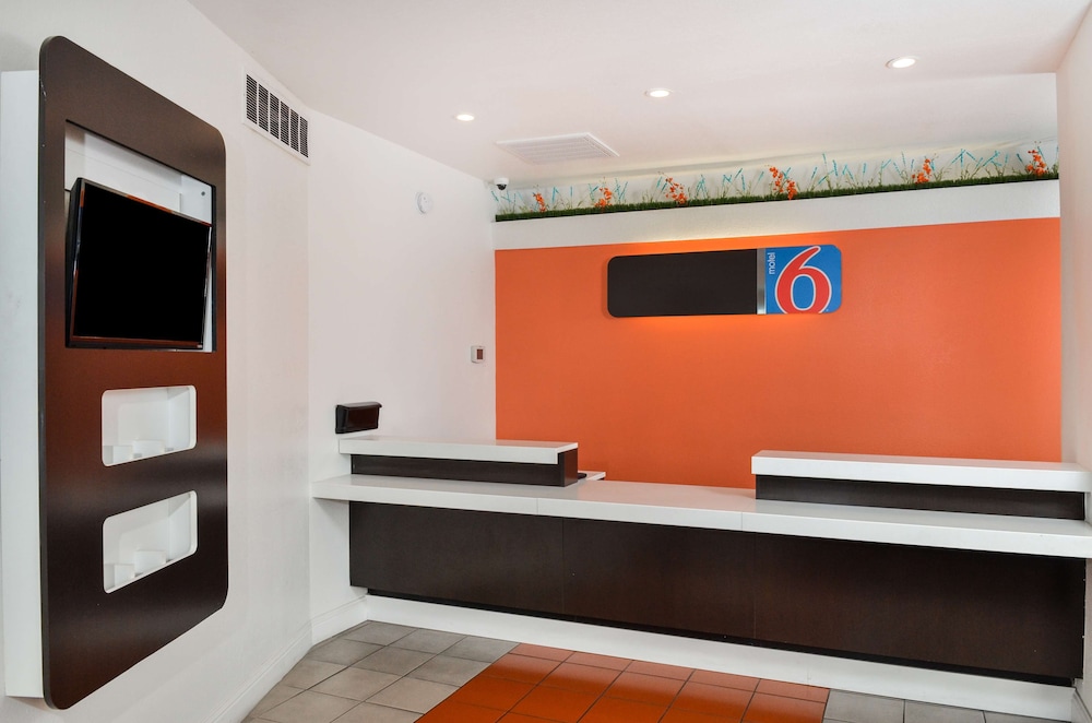Ramada by Wyndham Merced 9/57