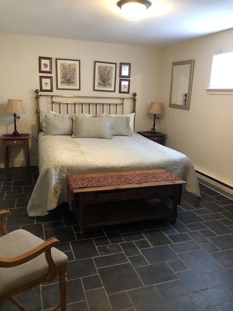 Stroudsmoor Country Inn 18/67