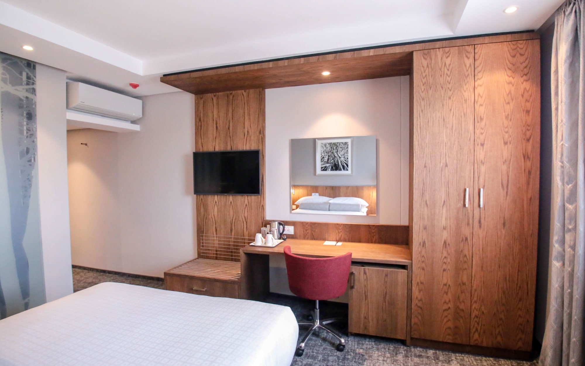 غرفة قياسية، Holiday Inn Nairobi Two Rivers Mall an IHG Hotel 7/10