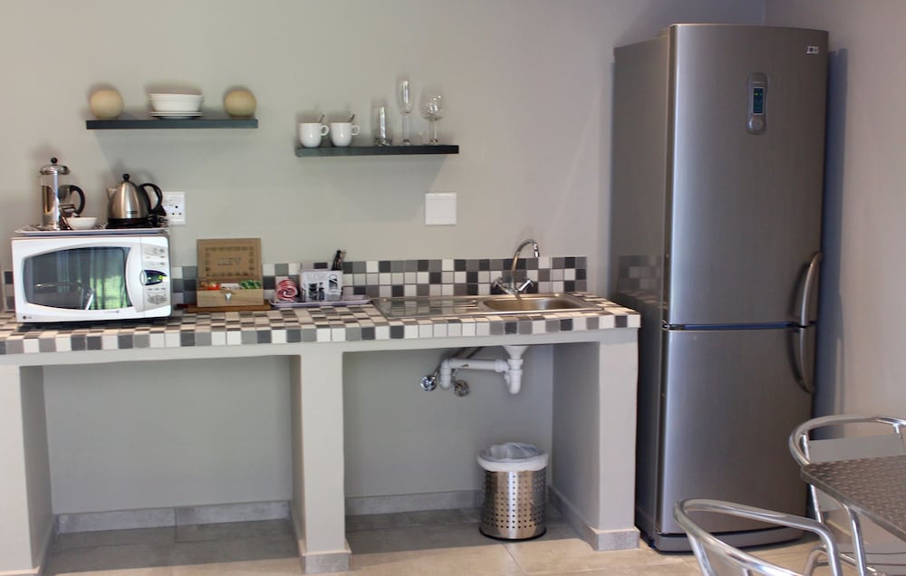 Paarl Nuwerus Lodge 22/36