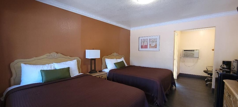 LAKEVIEW INN LUCERNE 15/66