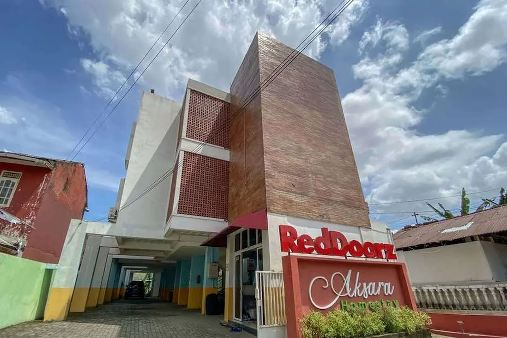 RedDoorz near RSUD Margono Purwokerto 3 3/40