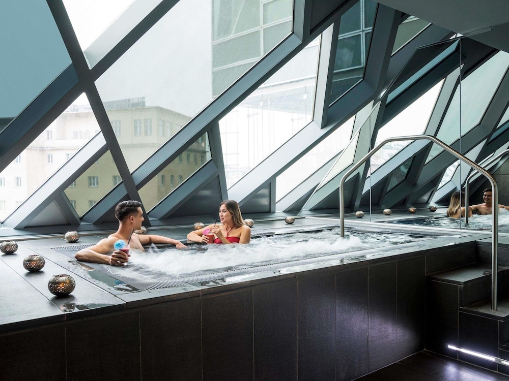 SO Vienna Hotel 74/100