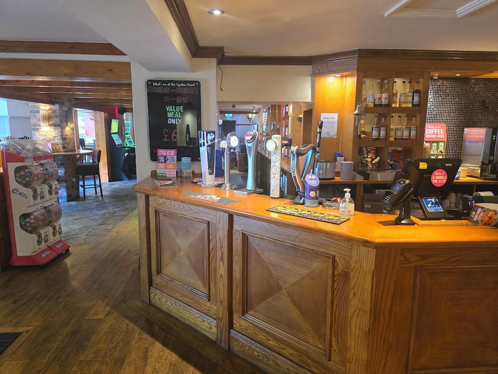 Premier Inn Bournemouth East Lynton Crt 10/54