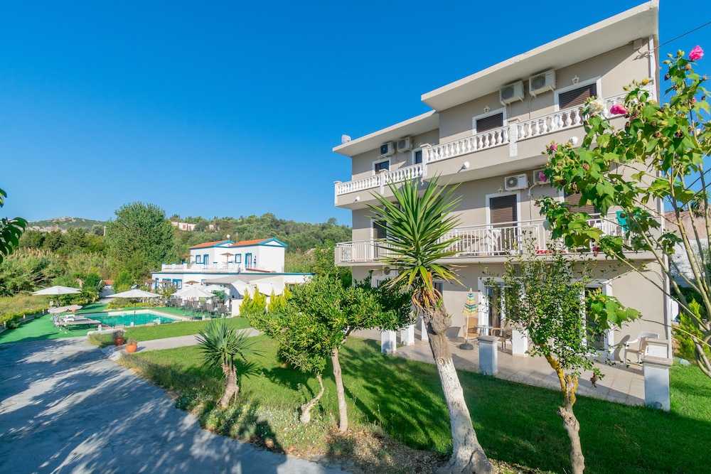 Akis Villa in Priftiatika