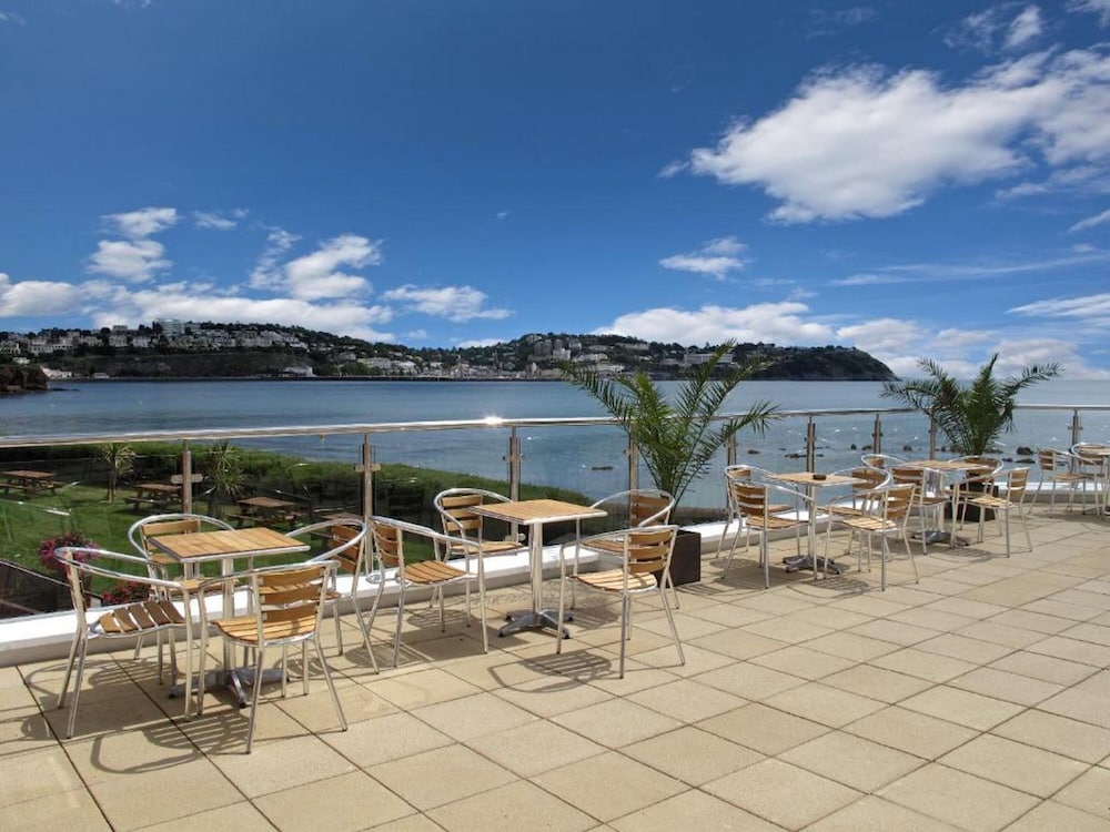 Livermead Cliff Hotel 3/43