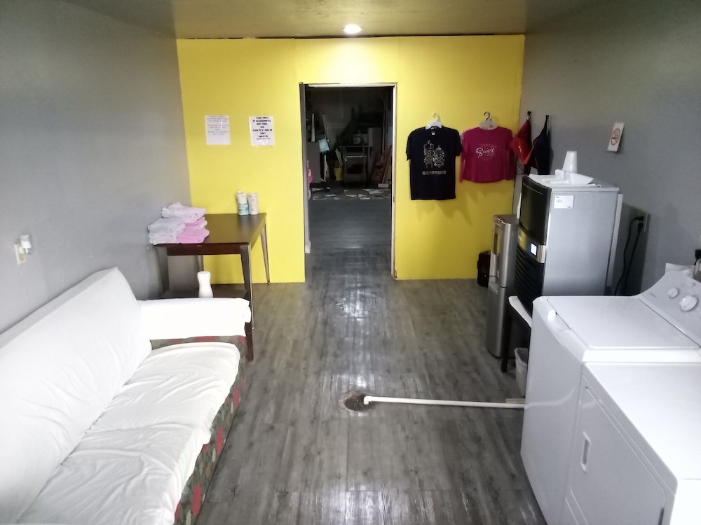 OYO Hotel Waldron AR - Hwy 71 13/52