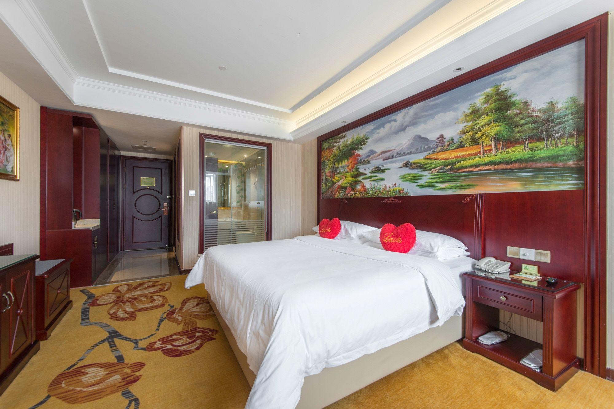 Vienna Hotel (Shanghai Changxing Island) 26/50