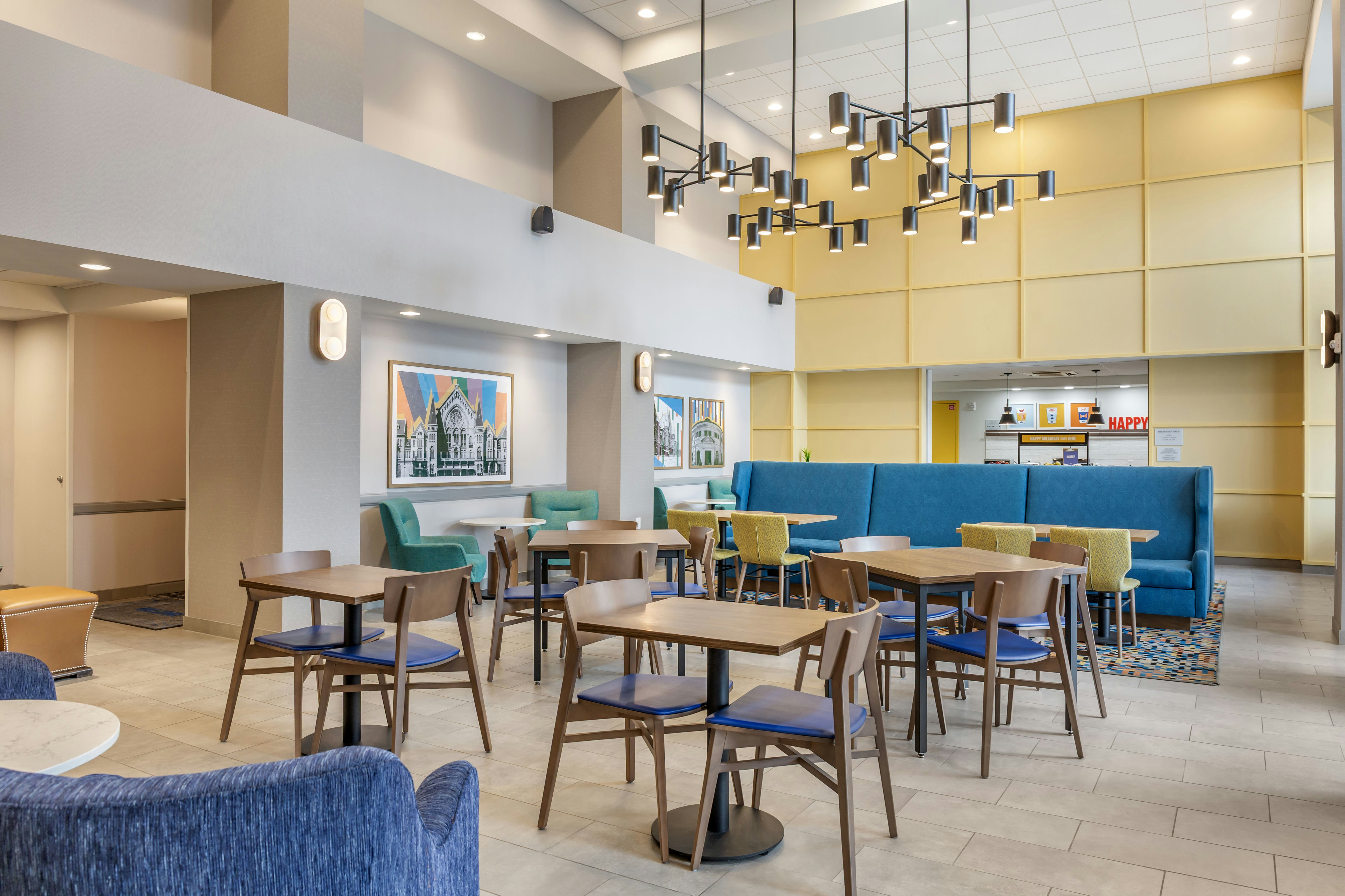 Hampton Inn And Suites Cincinnati Uptown University Area Oh 44/72