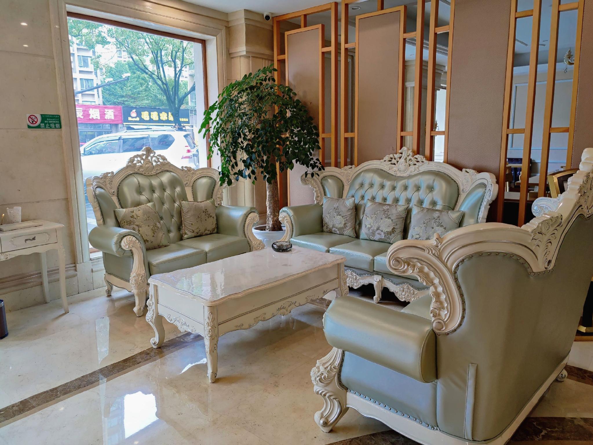 Vienna International Hotel (Yuhang Yuhang High Speed Railway Station) 18/30