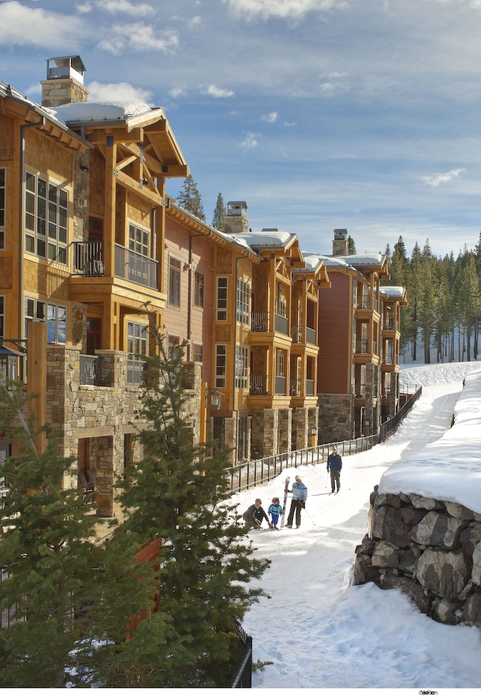 Hyatt Vacation Club at Northstar Lodge 7/50