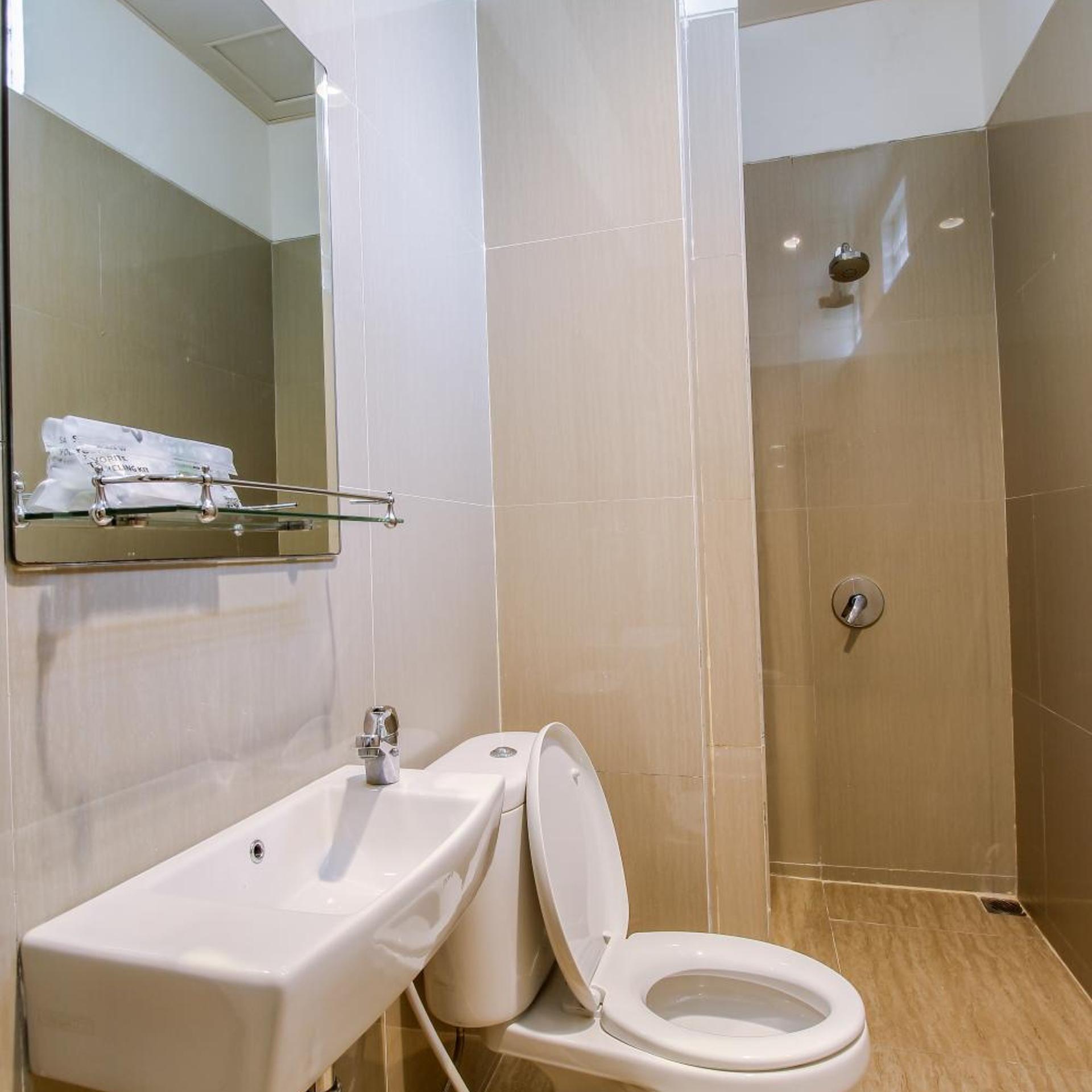 Akasia Budget Hotel 35/41