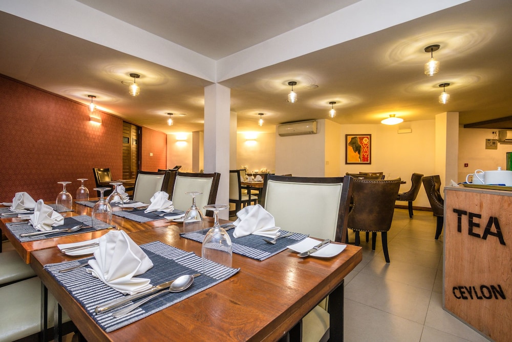 Viyana Boutique Hotel 62/70