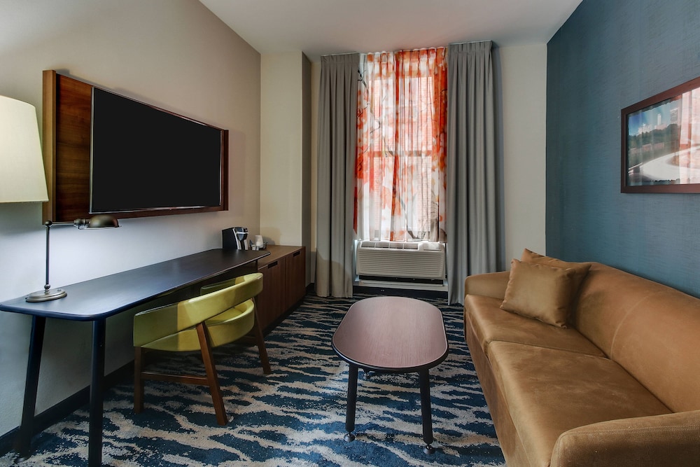 Fairfield Inn & Suites By Marriott Birmingham Downtown 28/38