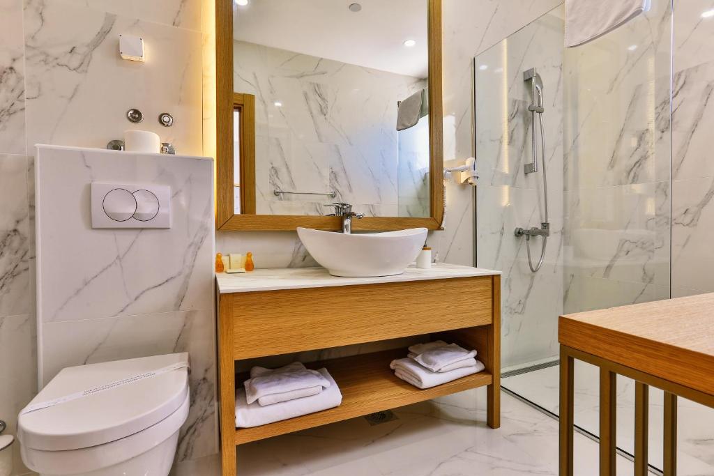 Room, Double Bed, Sea View, LUSSO MARE by Aycon 2/2