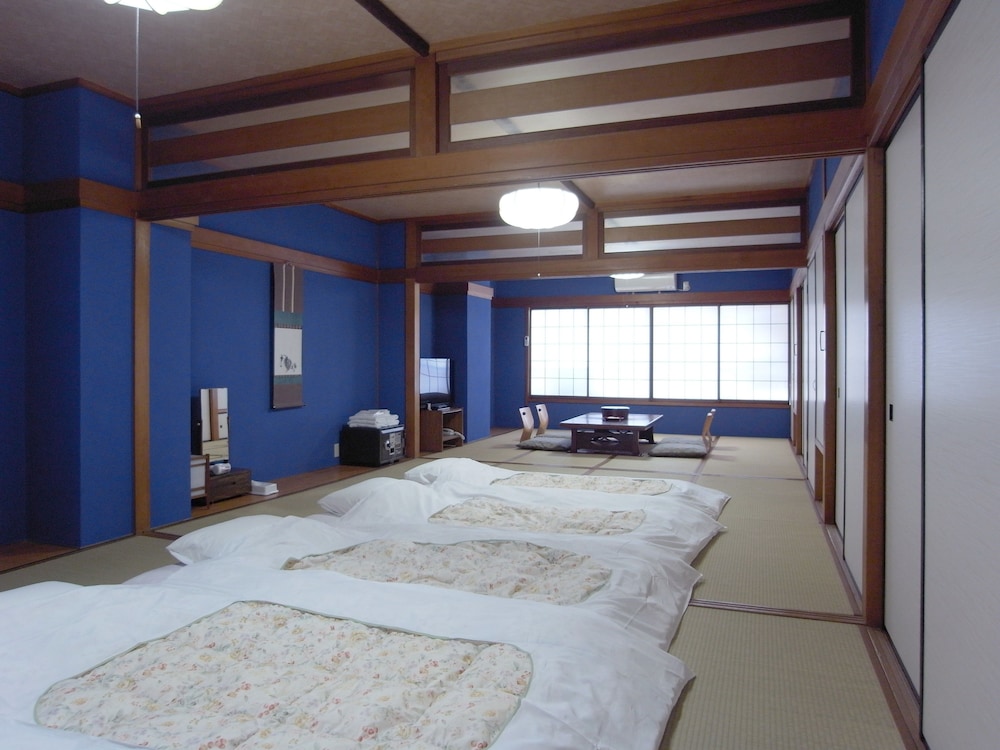 Ryokan Yamamuro 9/43