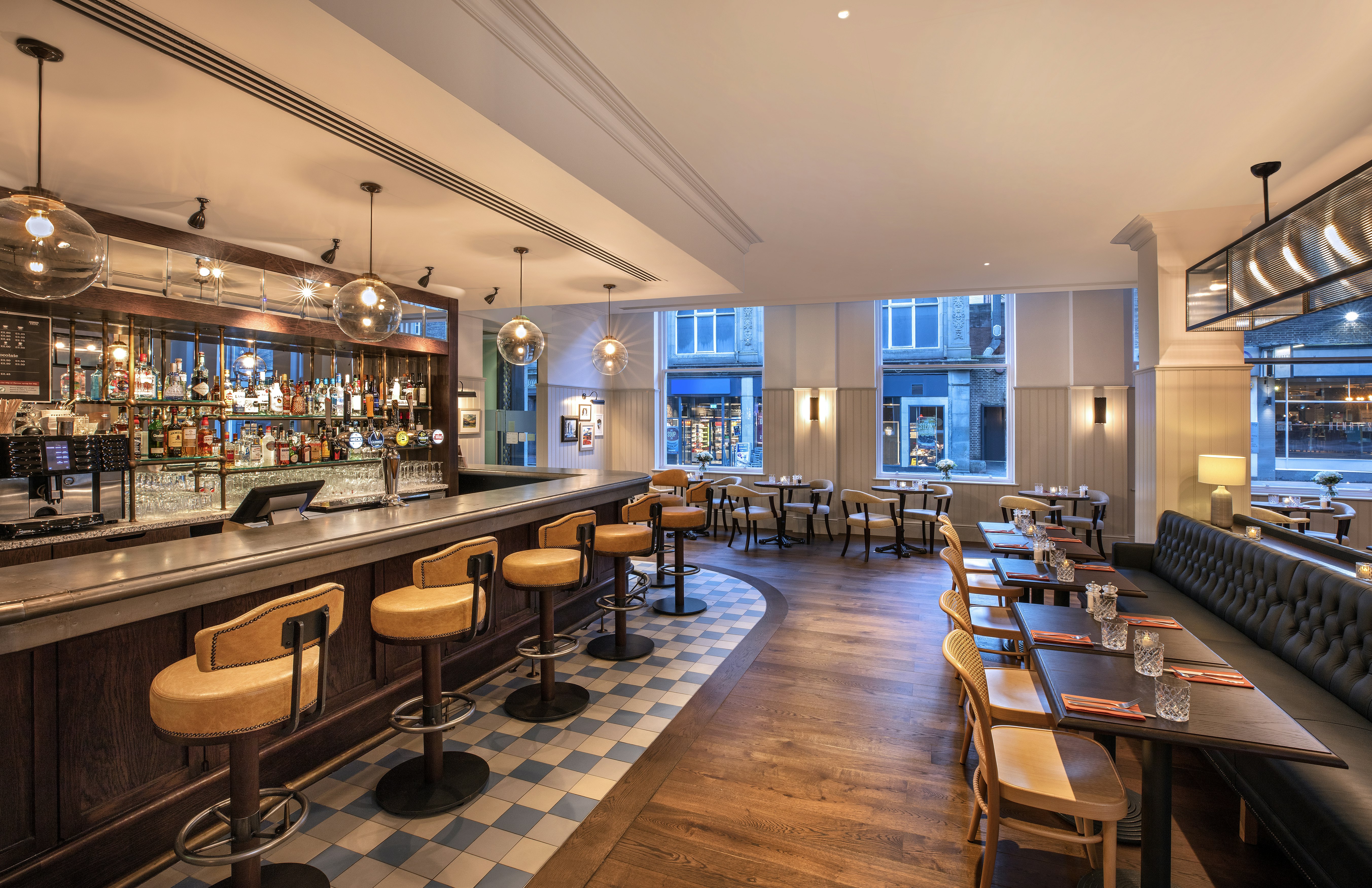 Leonardo Hotel Cardiff 43/81
