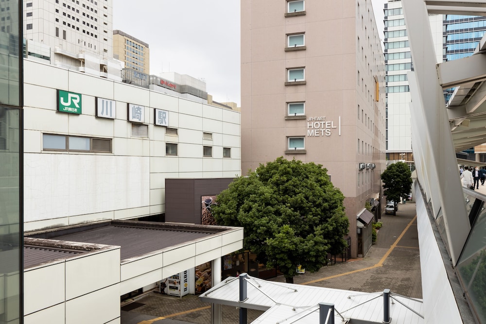 JR-East Hotel Mets Kawasaki 4/29