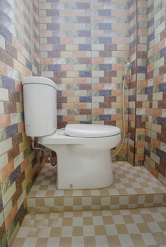 OYO 3784 Restu Inn 19/19