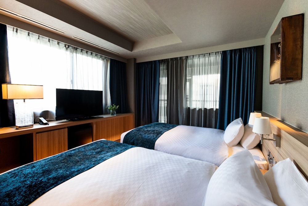 SUPERIOR, TWIN BEDS