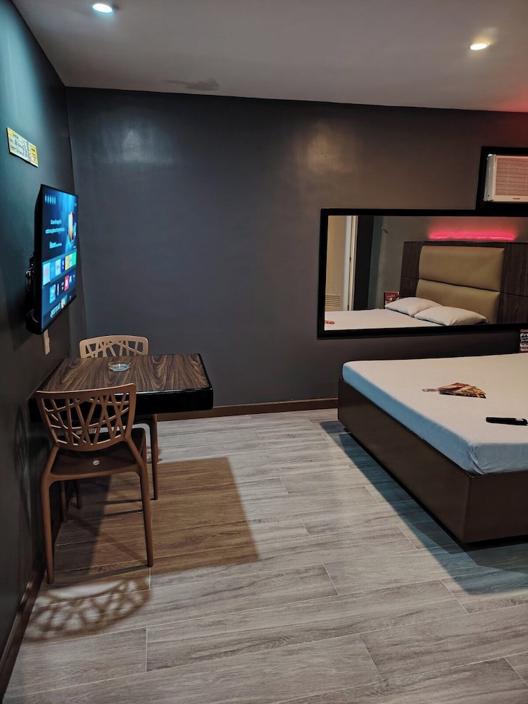 Hotel Sogo Quirino Motor Drive Inn 29/56