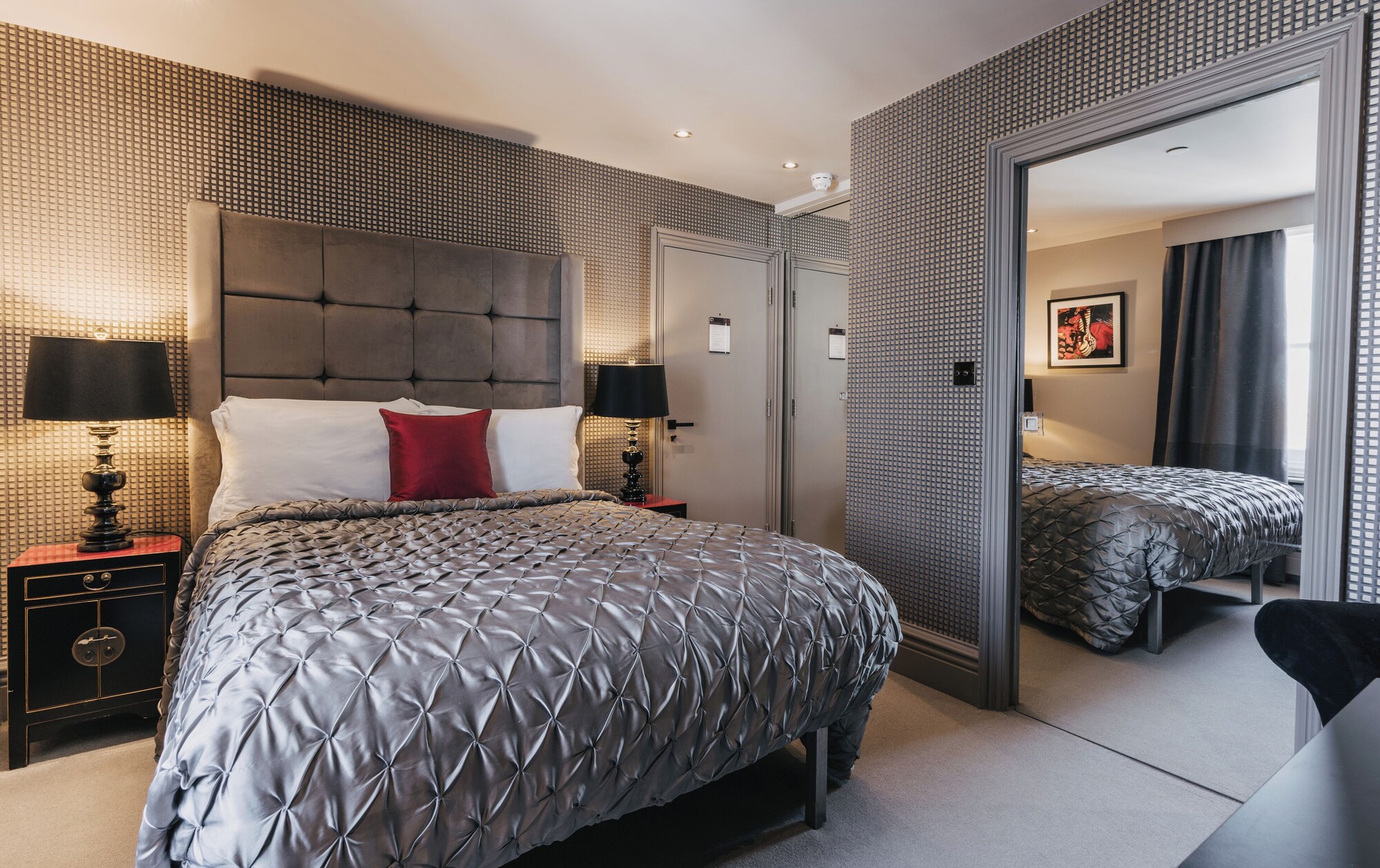CLASSIC, DOUBLE BED