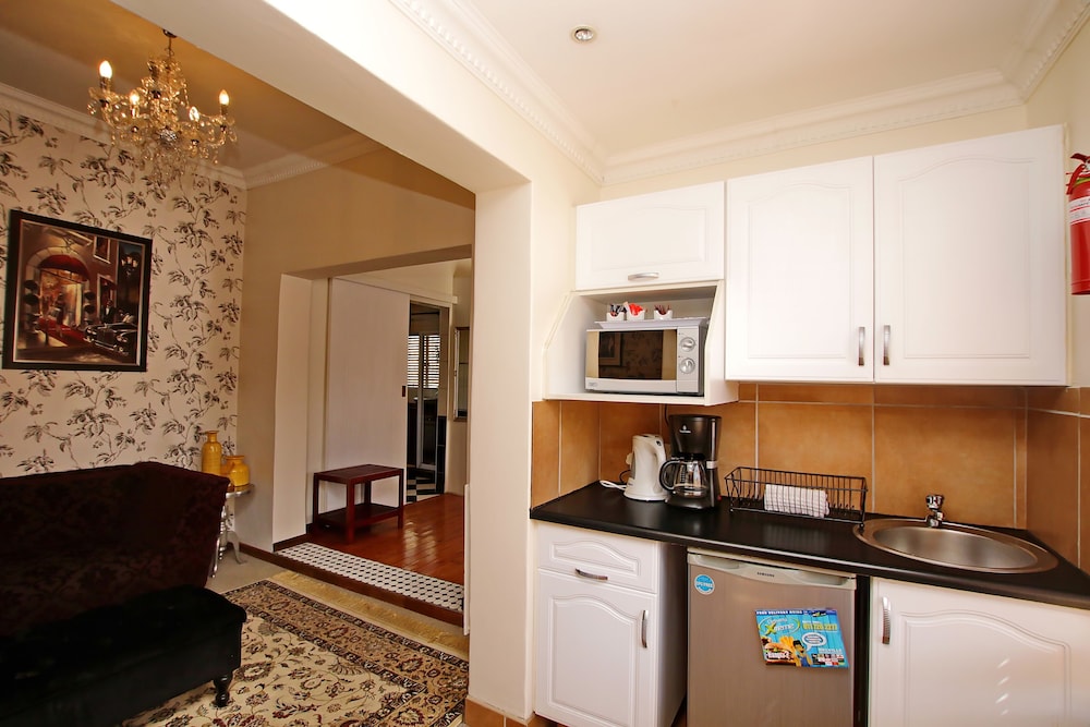 Arum Place Guest House 49/50