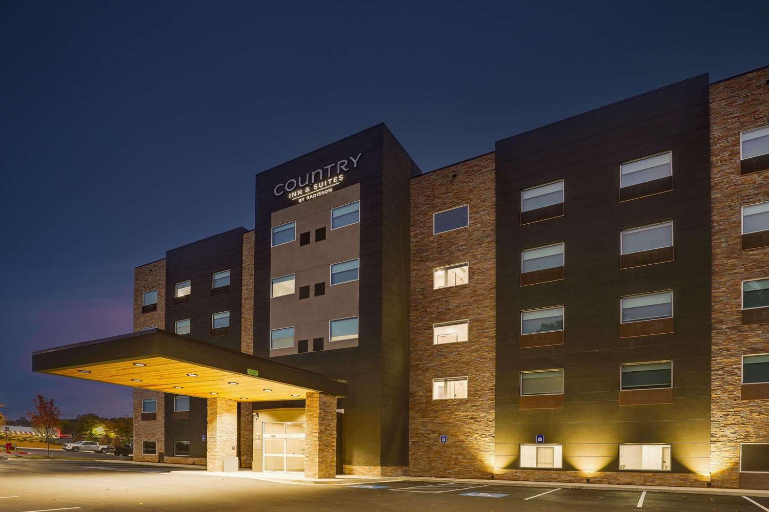 Country Inn & Suites by Radisson, Cumming near Northside Hospital Forsyth 4/41