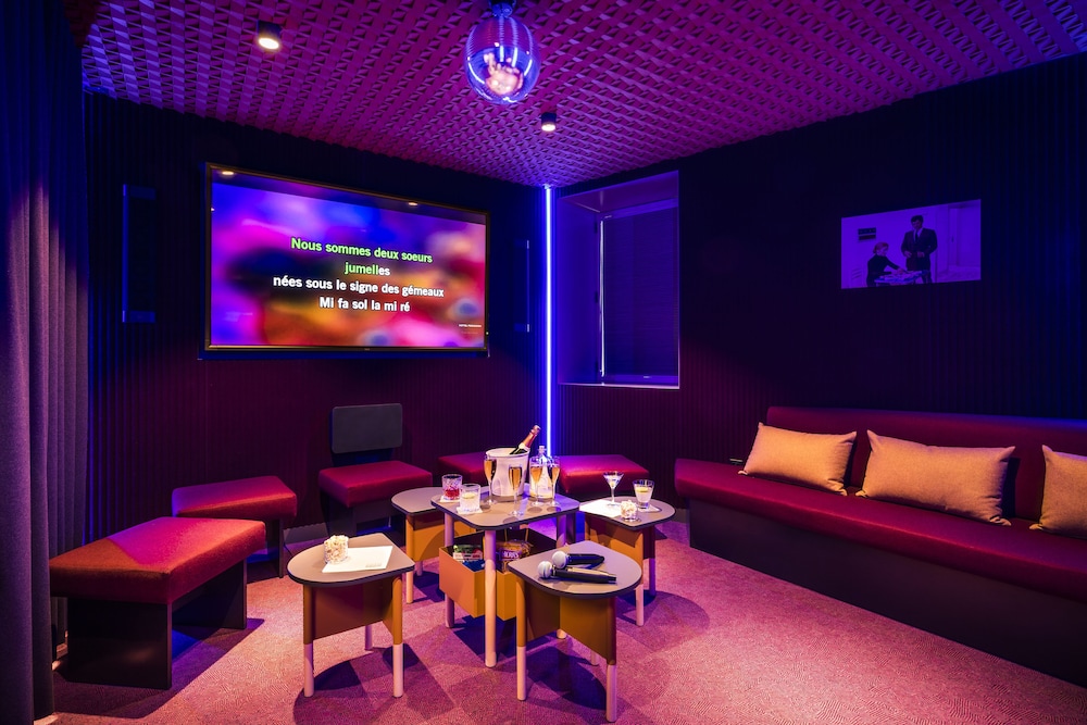 mk2 Hotel Paradiso Nation 24/46