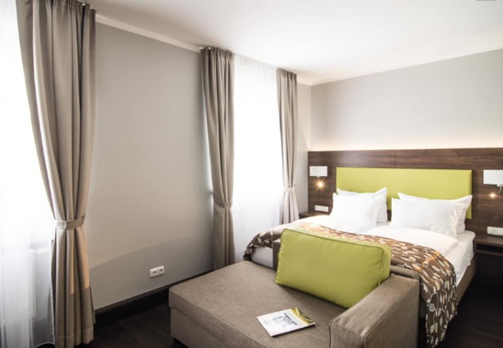 Batu Apart Hotel 19/50
