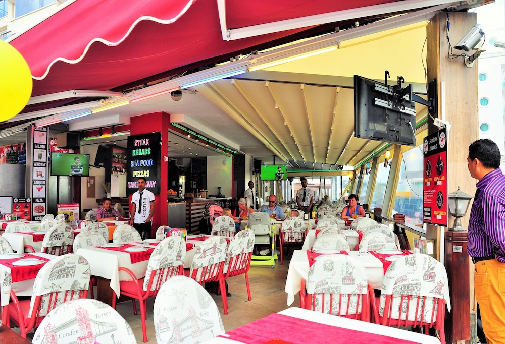 Seren Sari Hotel 30/35