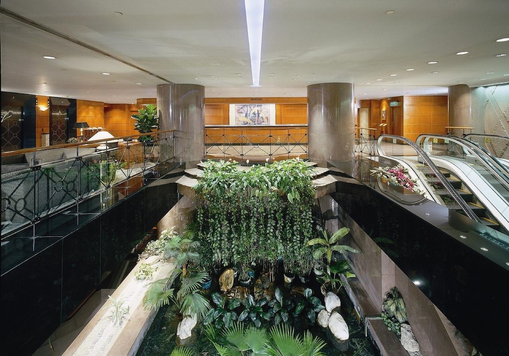 The Kimberley Hotel Hong Kong 4/66