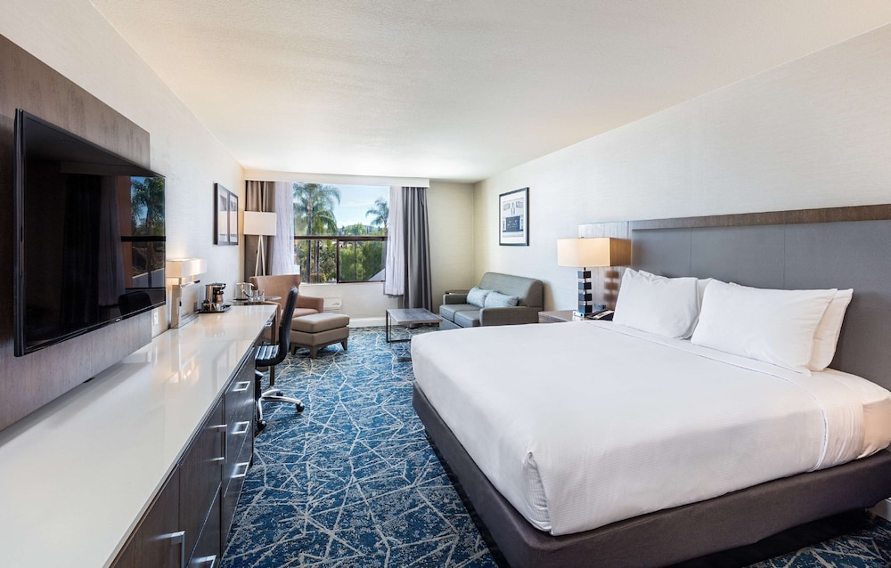 Doubletree By Hilton Pomona 14/64