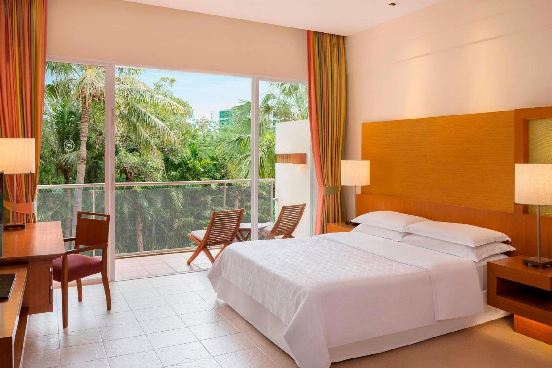 غرفة بسرير كينج بإطلالة على الحديقة بشرفة، Sheraton Hua Hin Resort And Spa 2/10