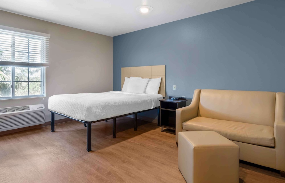 Woodspring Suites Orlando South 20/43