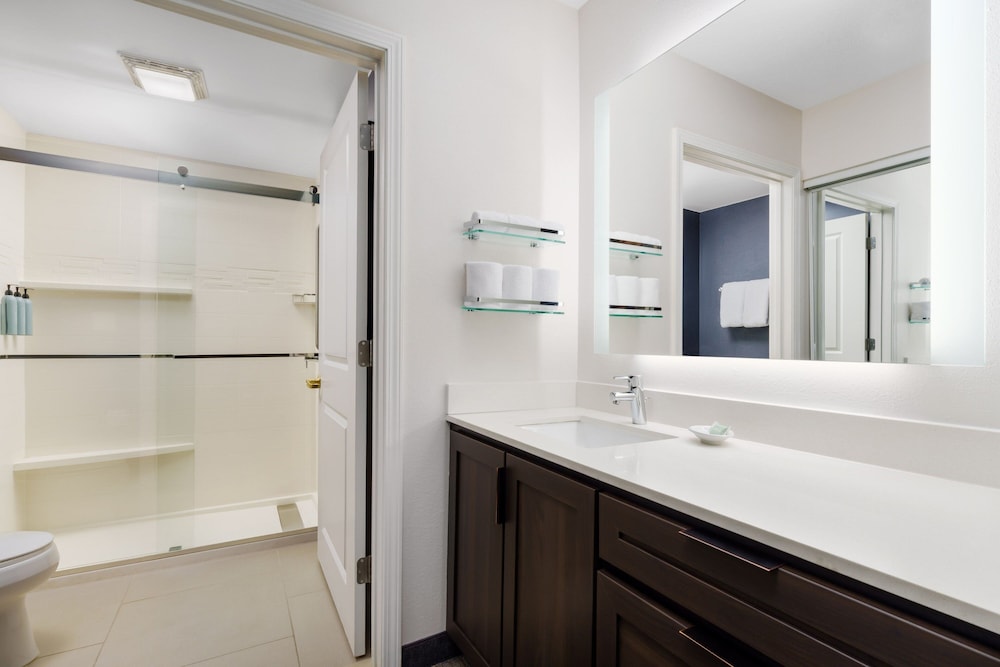 Residence Inn By Marriott Hartford Rocky Hill 38/41