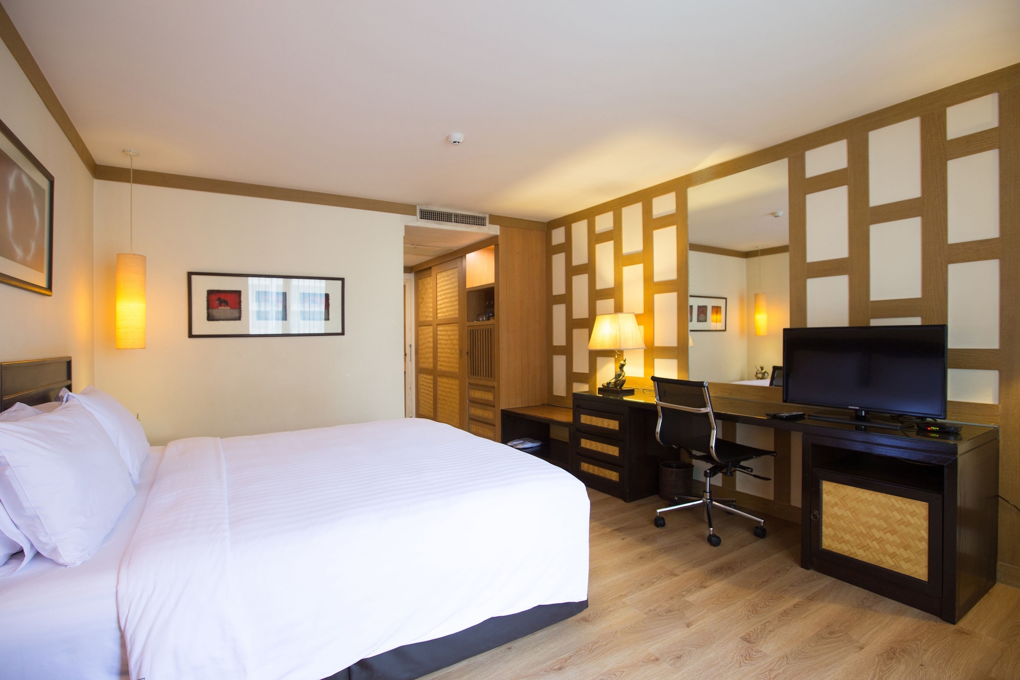غرفة ديلوكس بسرير كوين، The Tarntawan Hotel Surawong Bangkok 4/10
