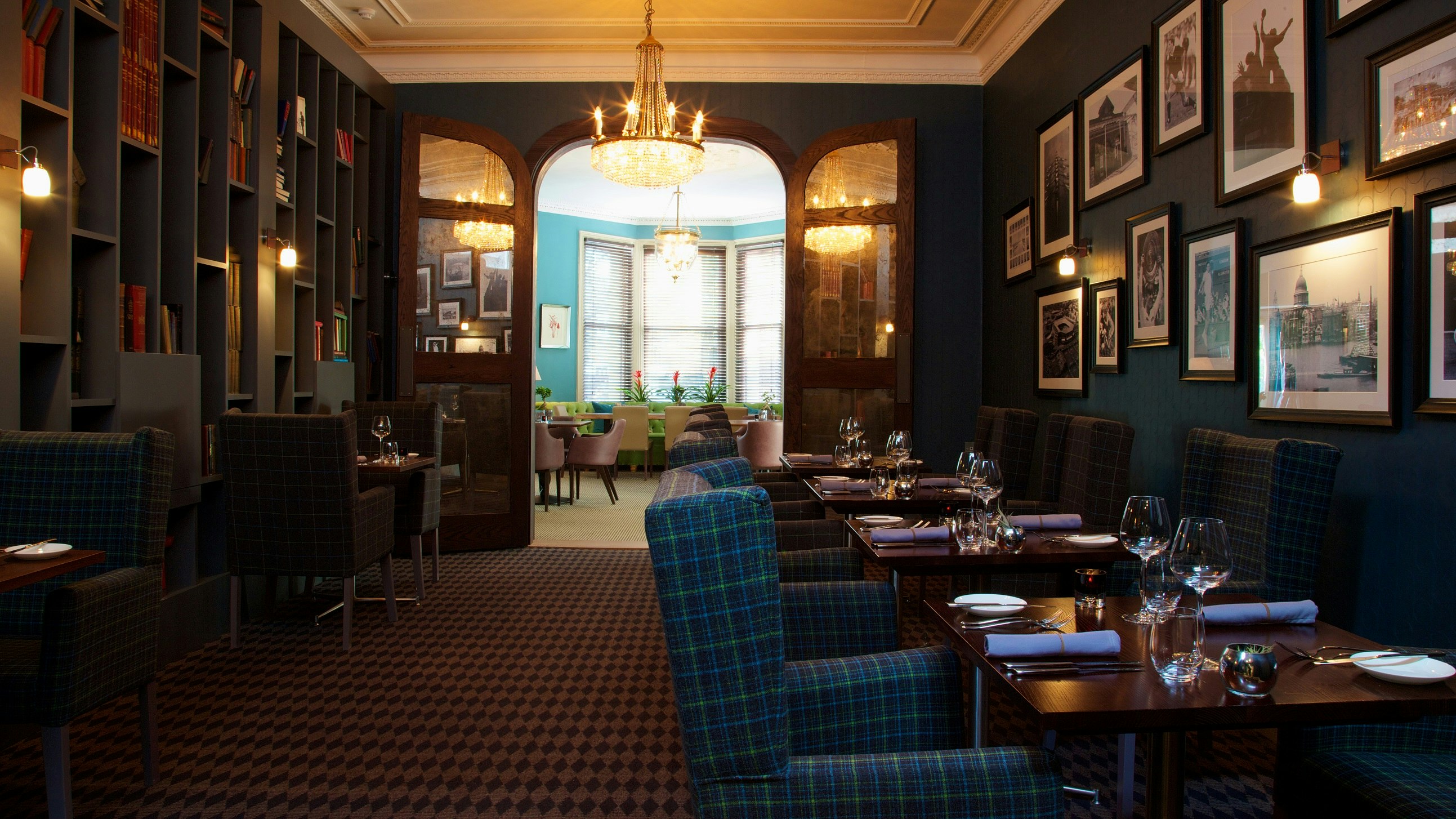 The Lodge Hotel 70/83