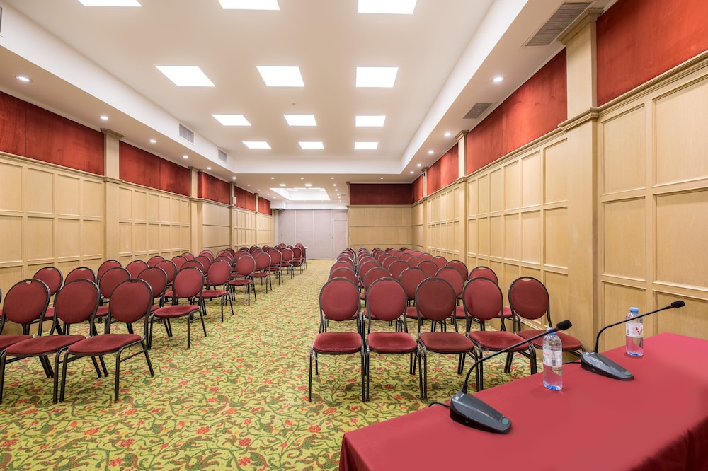 Exe Hotel Colon 63/76
