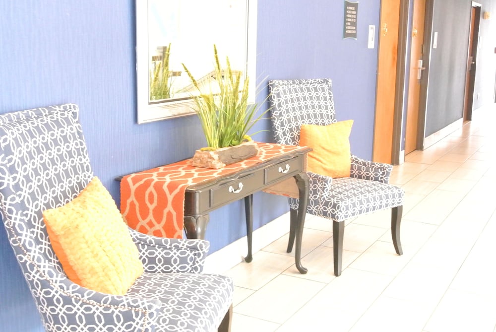 GuestHouse Lexington 30/32