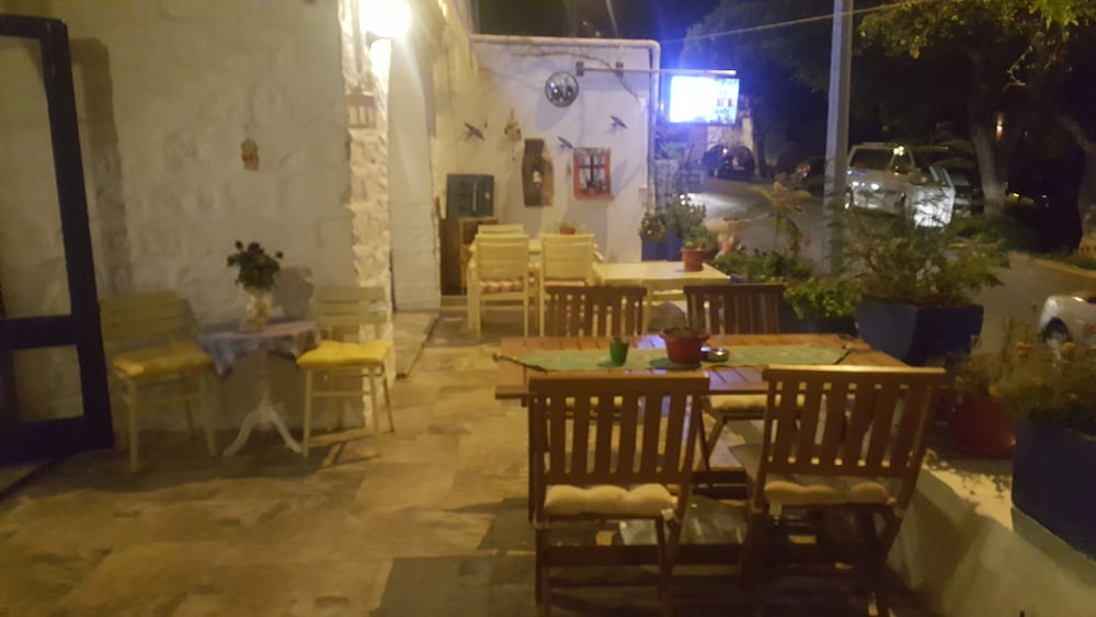 Bodrum Motel 42/54